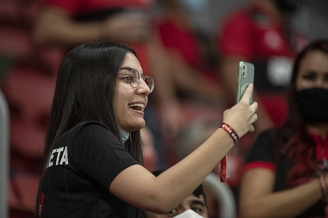 摆烂困局 摆烂困局