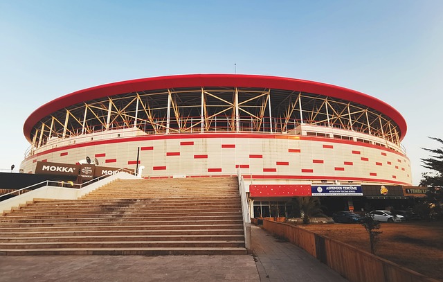 于缩小强弱 于缩小强弱